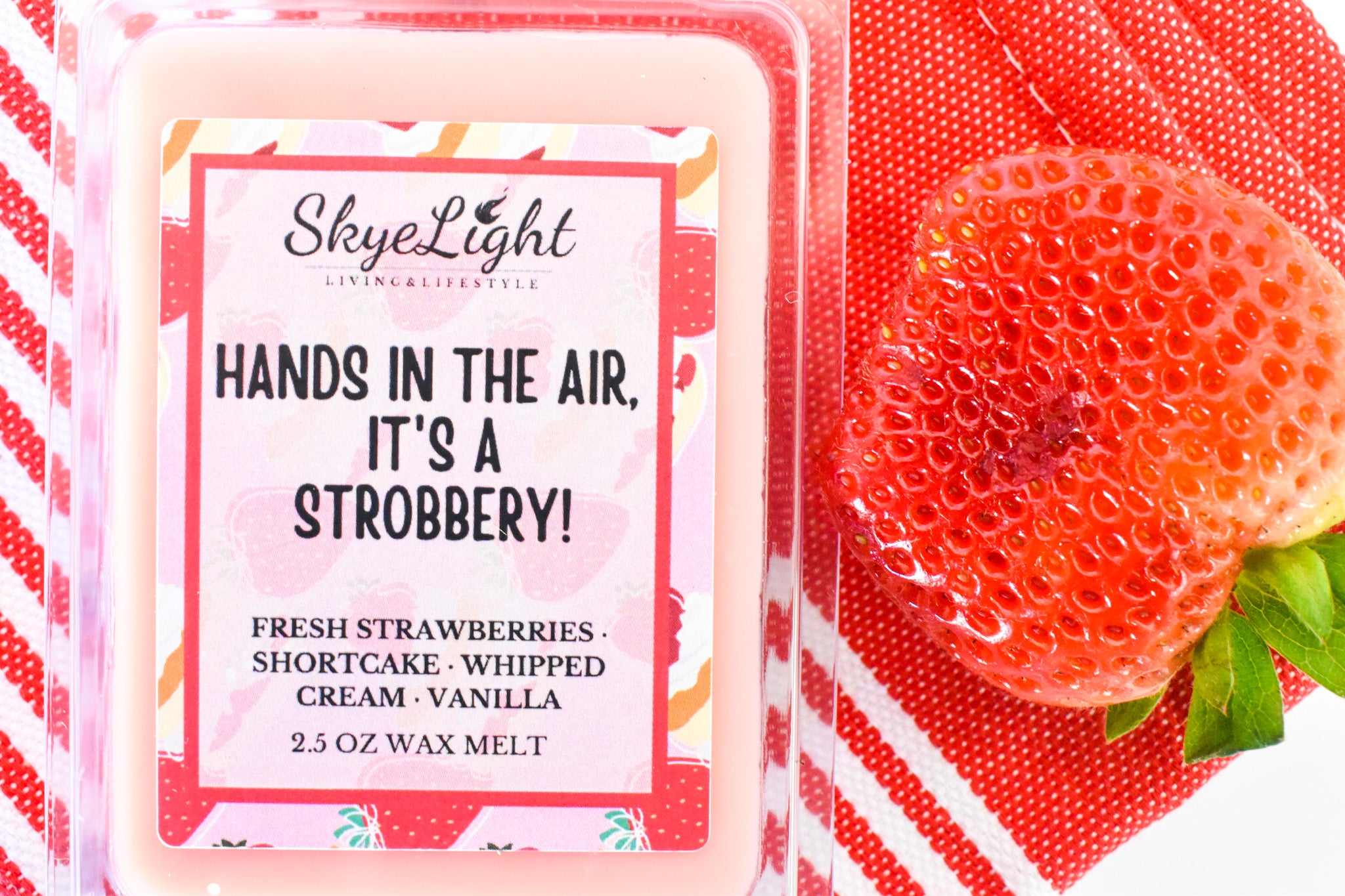 Strawberry Pound Cake Wax Melt 2.5 Oz Wax Melt Wax Melts for Warmer Hand  Poured in the Great Smoky Mountains 